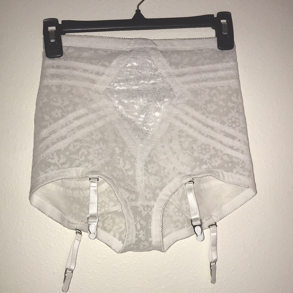 Rago Shapewear - Picture 3 of 4